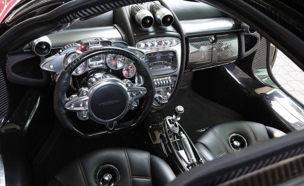 Pagani Interior