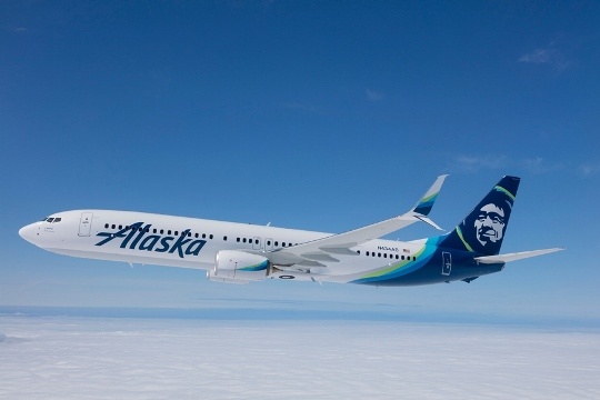 Alaska Airlines Boeing 737