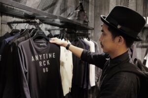 Thumbnail for How Consumer Brands Can Connect with Customers in a Changing Retail Landscape.